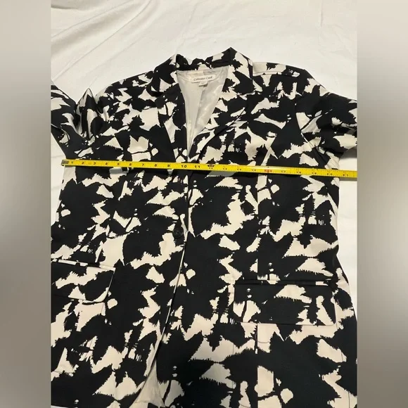 Coldwater Creek Women’s Black & White LS One Button Abstract Blazer Size 14 - Picture 8 of 16